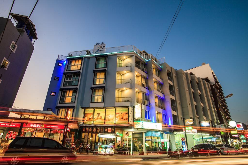 Paksaa Boutique Hotel Patong Exterior foto