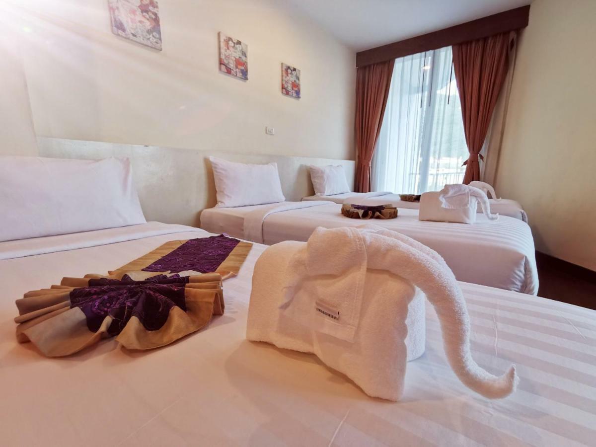 Paksaa Boutique Hotel Patong Exterior foto