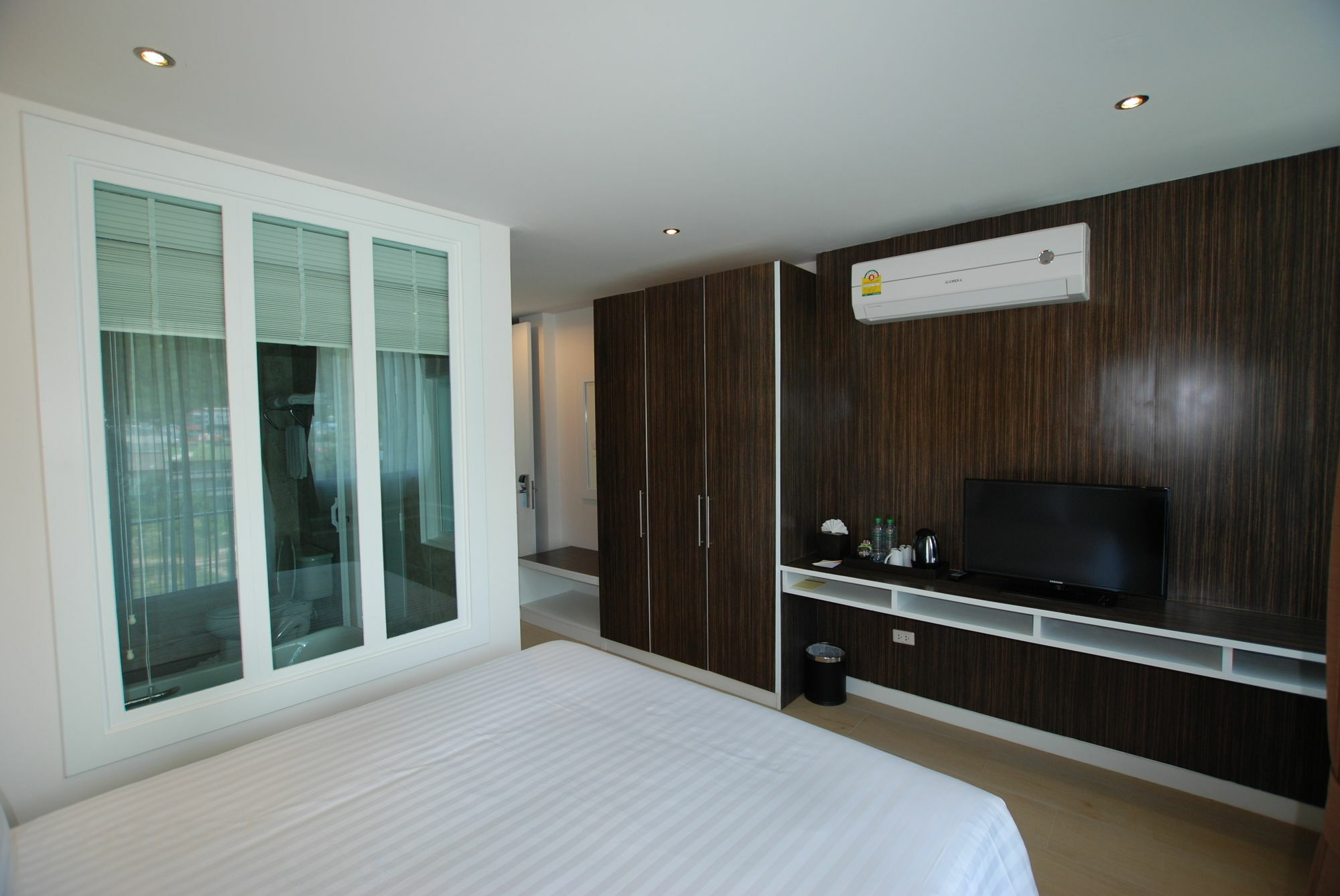 Paksaa Boutique Hotel Patong Exterior foto